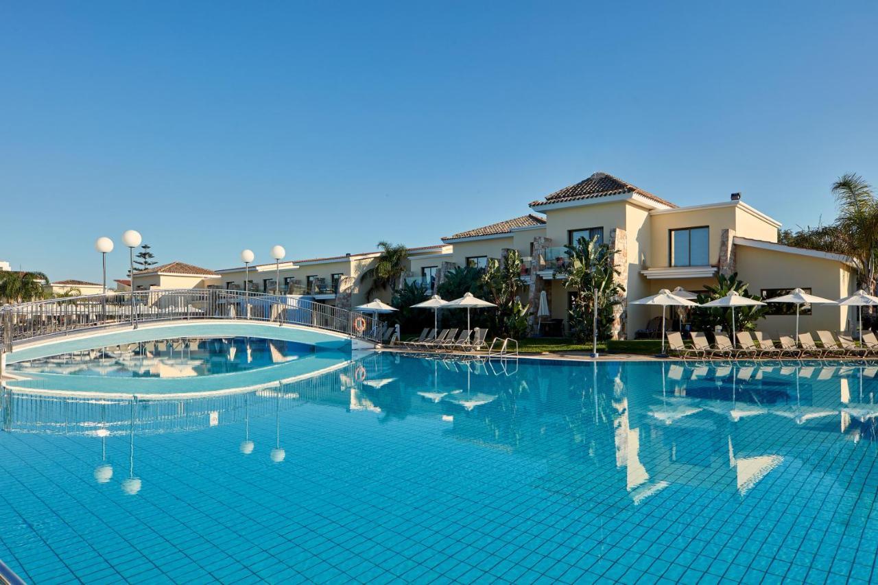 Atlantica Aeneas Resort Agia Napa Exterior foto